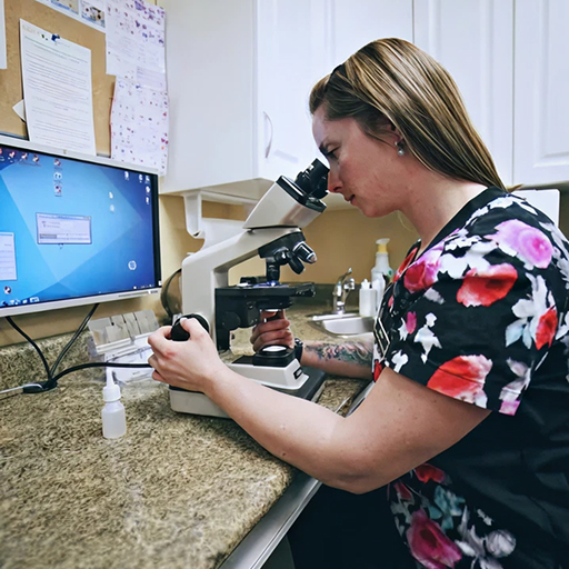 Erin in the lab